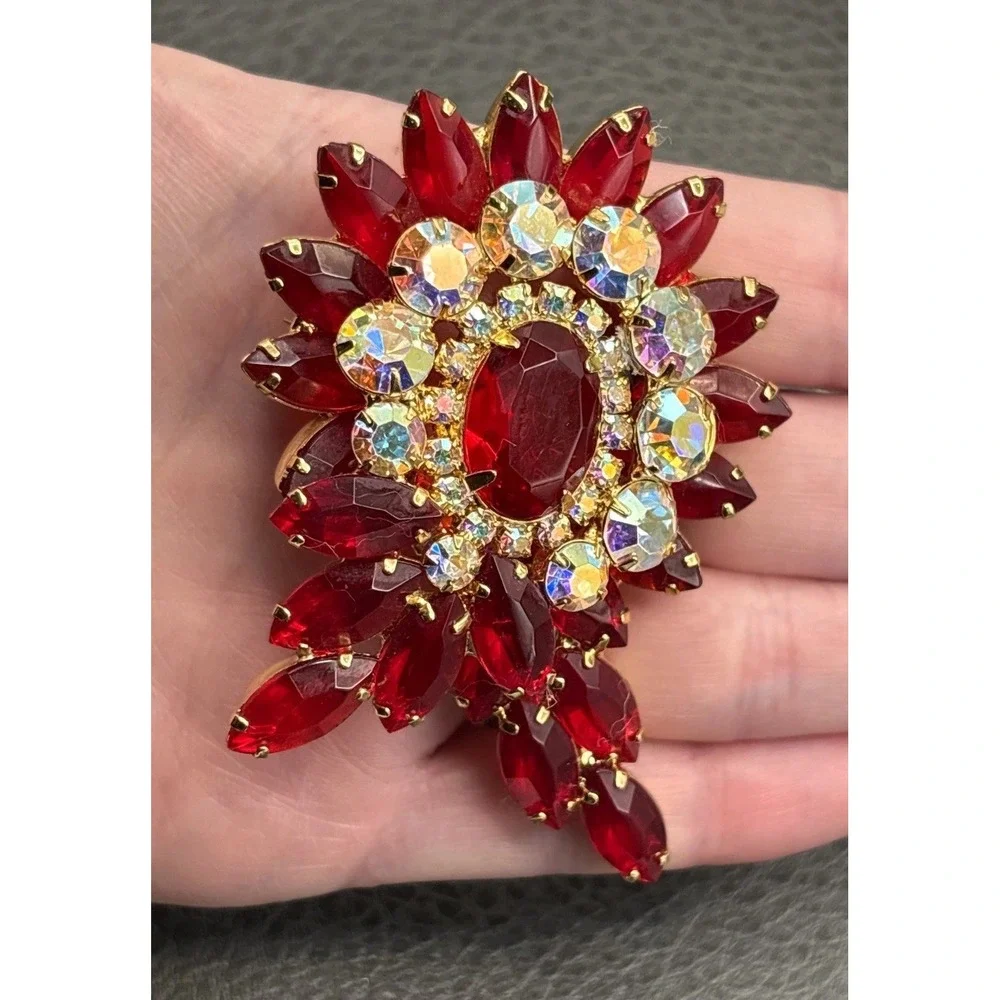 VTG Juliana Red Rhinestone Flower Brooch Aurora Borealis Crystal Gold Tone